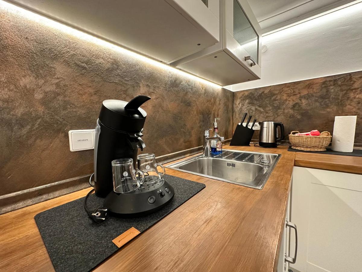 Modernes Apartment Mit Terrasse Und Highspeed Internet Zwischen Aalen Und Schwaebisch Gmuend Goggingen Exterior foto